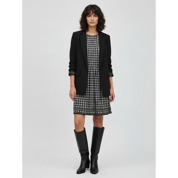Max Studio Dresses & Skirts - Max Studio Dress M Black White Print Sleeveless Fit Flare Stretch Knit Mod Style